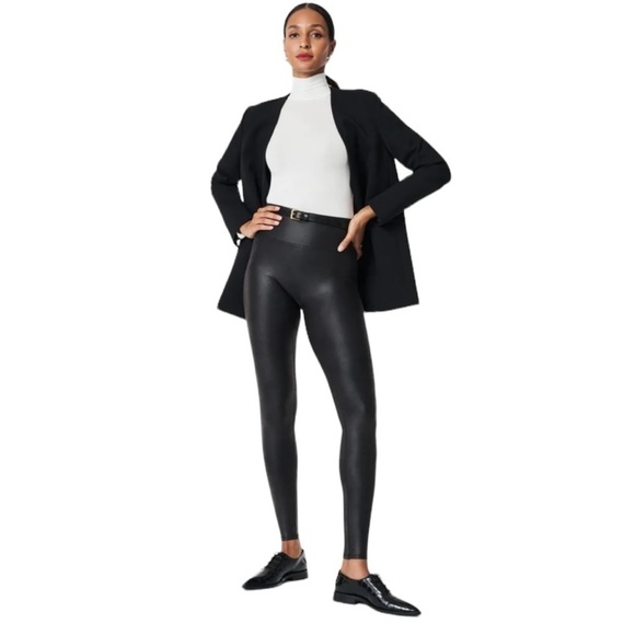 SPANX black faux leather leggings medium petite - Picture 1 of 13